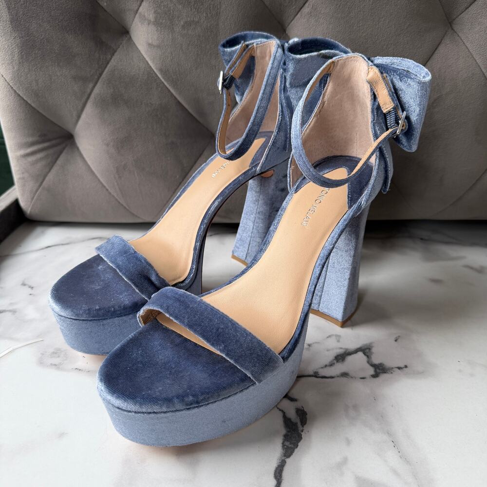 Antonio Melani Janie Blue Velvet Bow Back Platform Heels Size 9 - Picture 5 of 10